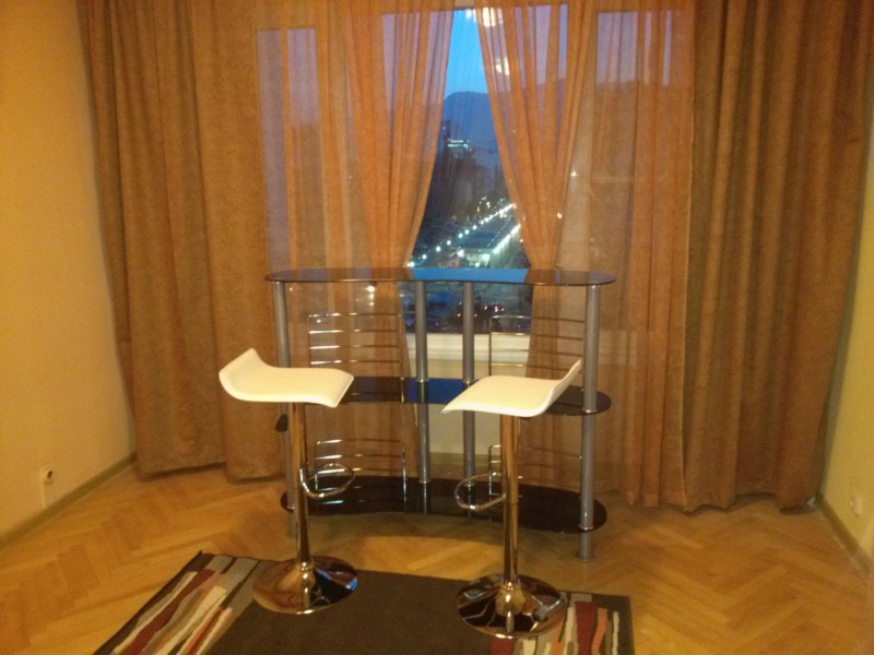 Дава под наем 2-СТАЕН, гр. София, Света Троица, снимка 3 - Апартаменти - 52872312