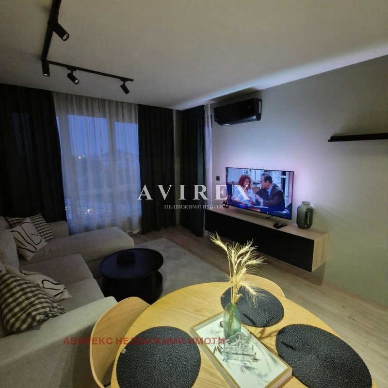 Дава под наем 2-СТАЕН, гр. Пловдив, Тракия