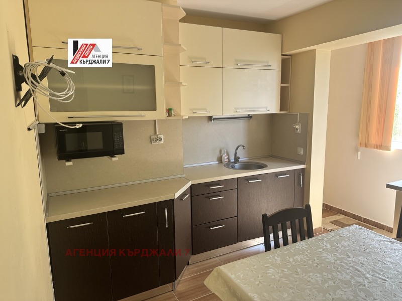 K pronájmu  2 ložnice Kardžali , Vazroždenci , 65 m2 | 64040400