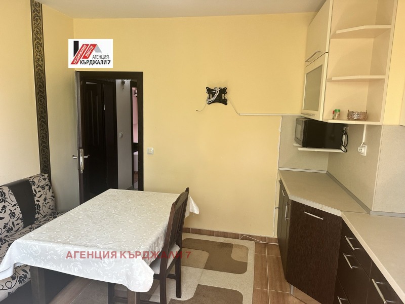 K pronájmu  2 ložnice Kardžali , Vazroždenci , 65 m2 | 64040400 - obraz [9]