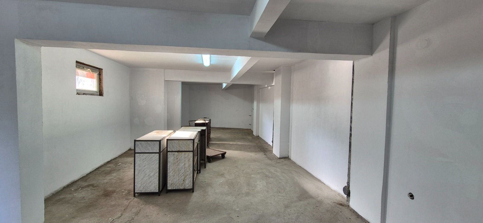 Дава под наем СКЛАД, гр. Велико Търново, Център, снимка 2 - Складове - 54212192