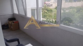 ���� ��� ���� 3-����� | Imot.bg � ����� ������ 9