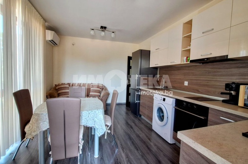 Zu vermieten  1 Schlafzimmer Warna , Wazraschdane 3 , 60 qm | 32609521 - Bild [3]