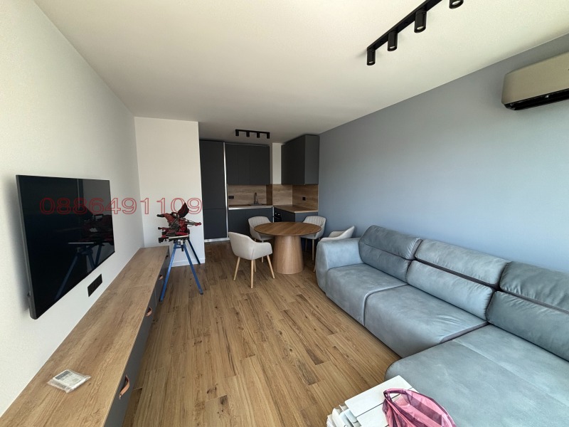 A louer  1 chambre Sofia , Droujba 2 , 72 m² | 63942311