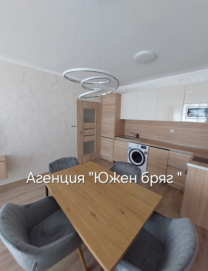 Дава под наем  3-стаен град Шумен , Пазара , 89 кв.м | 47812367 - изображение [2]