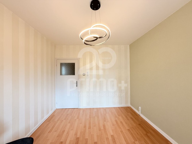 Издаје се  2 спаваће собе Софија , Лозенец , 120 м2 | 91395741 - слика [14]