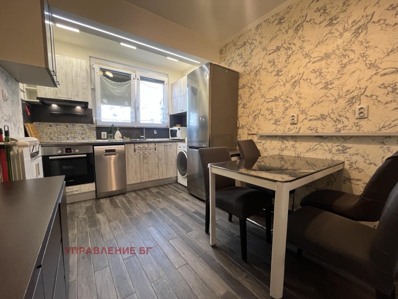 Zu vermieten  1 Schlafzimmer Sofia , Bakston , 70 qm | 66543632 - Bild [5]