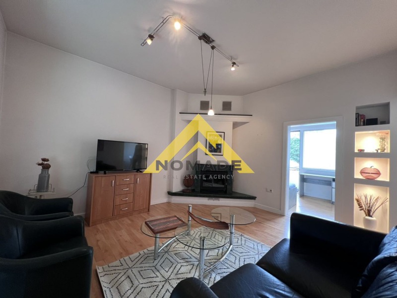 Kiadó  3 hálószobás Plovdiv , Centar , 80 négyzetméter | 96894289