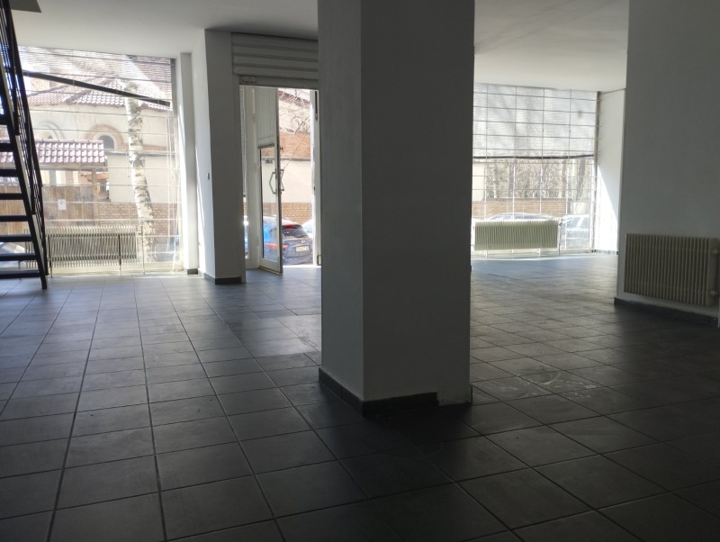 Vuokrattavana  Myymälä Sofia , Tsentar , 230 neliömetriä | 74669572 - kuva [6]
