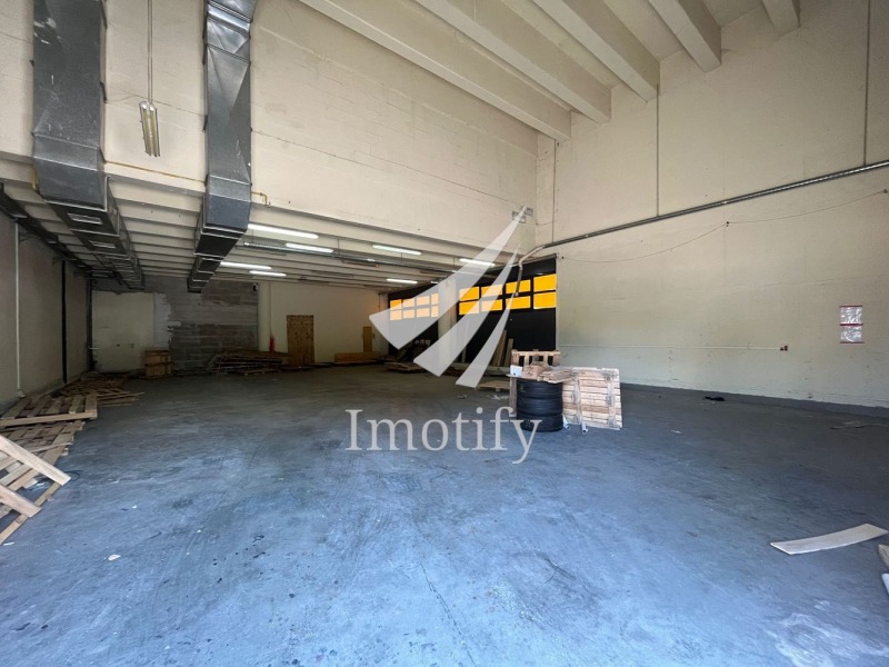 Da affittare  Magazzinaggio Sofia , Drugba 2 , 238 mq | 42668809