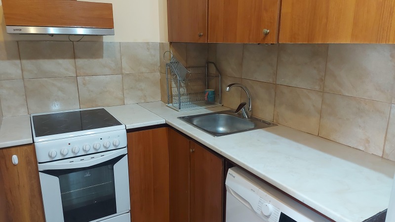 K pronájmu  1 ložnice Sofia , Banišora , 80 m2 | 45731093 - obraz [3]