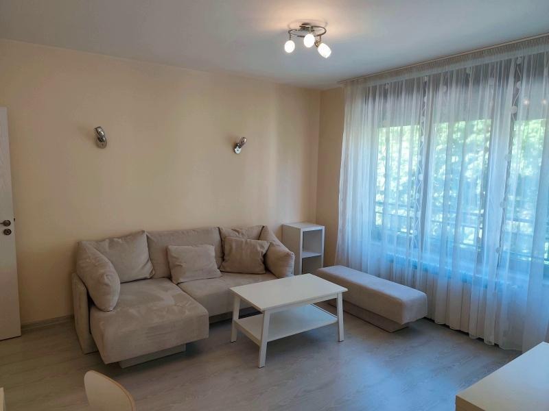 Προς ενοικίαση  1 υπνοδωμάτιο Σοφηια , Κρασνο σελο , 57 τ.μ | 37275509