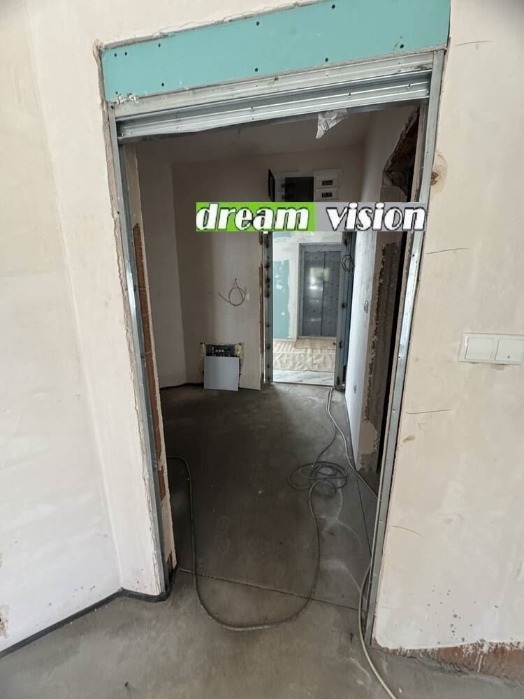 Издаје се  Схоп Софија , Младост 4 , 60 м2 | 44801011 - слика [5]