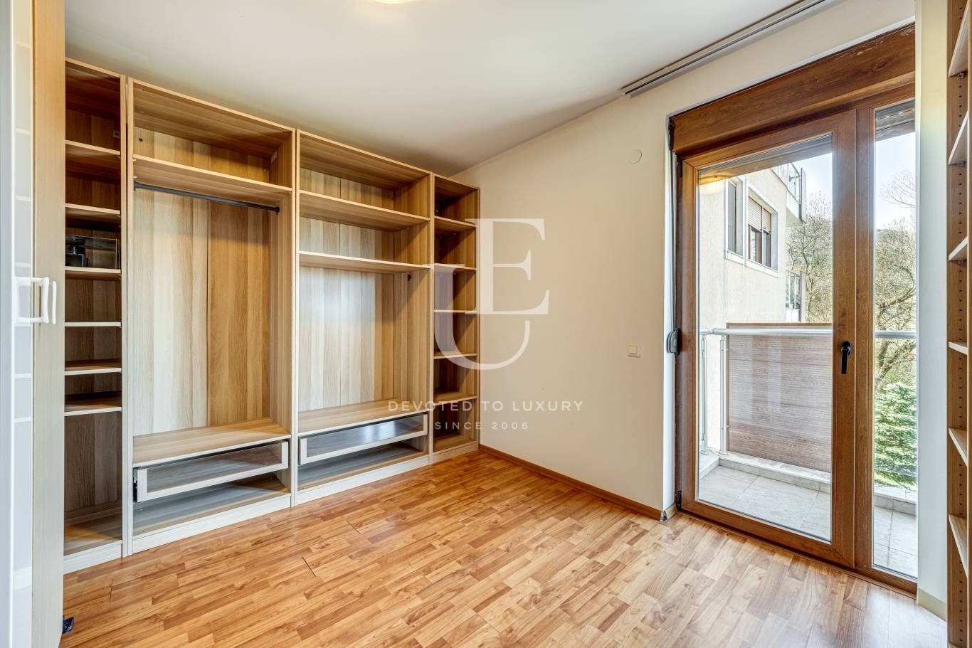 Дава под наем 3-СТАЕН, гр. София, Бояна, снимка 7 - Апартаменти - 54208742