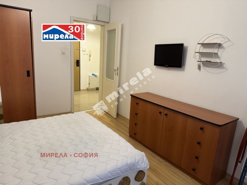 Издаје се  1 спаваћа соба Софија , Центар , 56 м2 | 26845583 - слика [8]