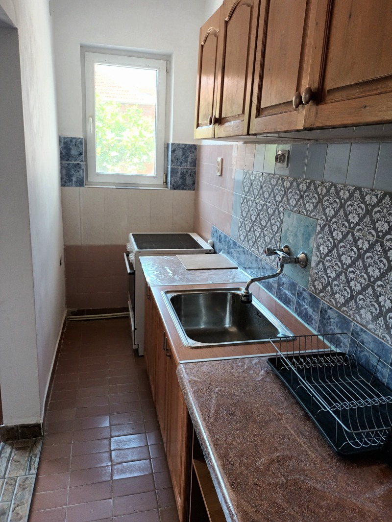 Kiadó  3 hálószobás Pazardzsik , Centar , 135 négyzetméter | 81173743