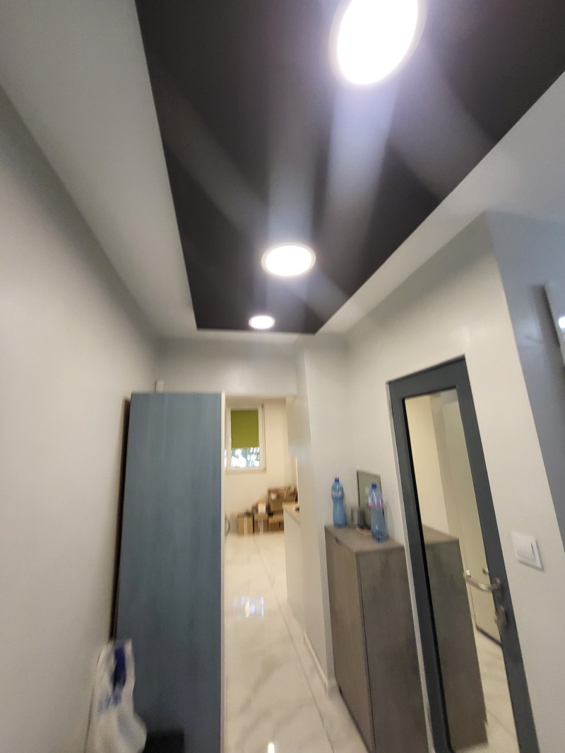 Da affittare  Ufficio Pleven , Idealen tsentar , 55 mq | 93917364 - Immagine [2]
