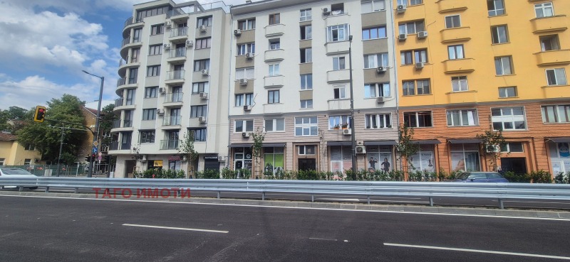 En renta  Comercio Sofia , Tsentar , 200 metros cuadrados | 56086209 - imagen [2]