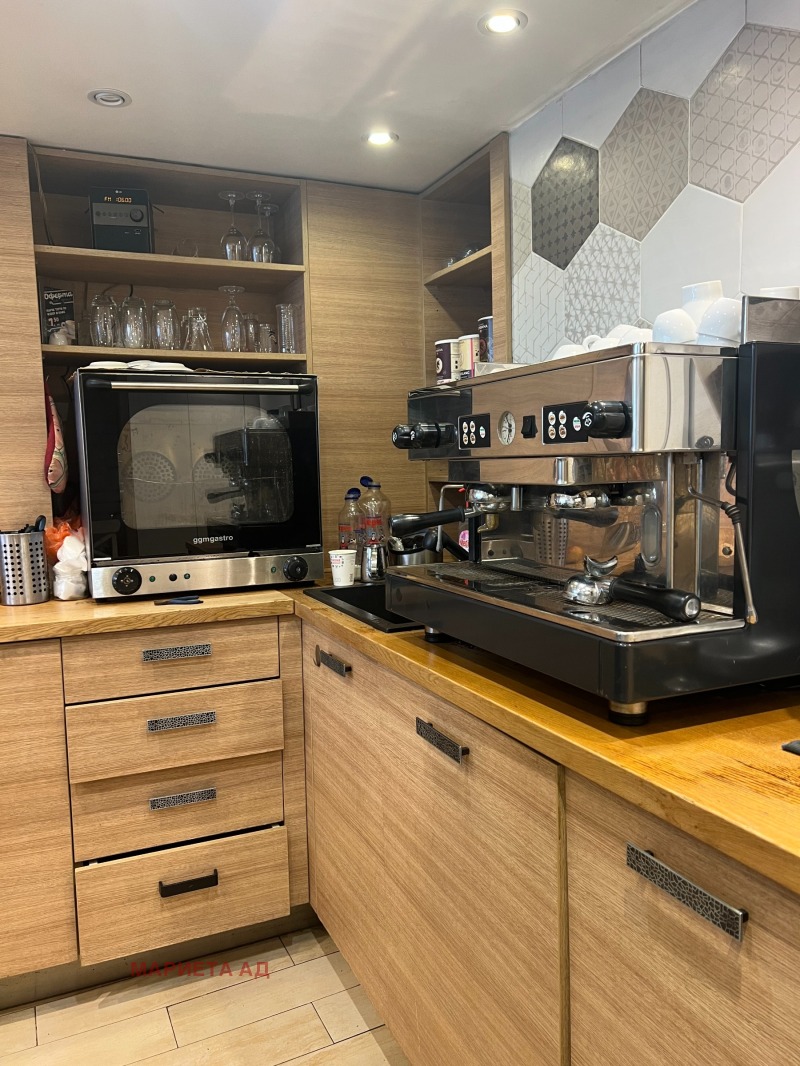 Te huur  Winkel Sofia , Tsentar , 35 m² | 32588629 - afbeelding [2]