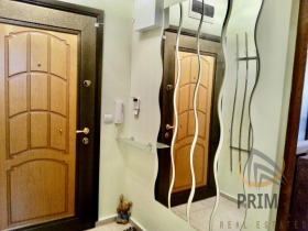 2 bedroom Vazrazhdane, Burgas 9