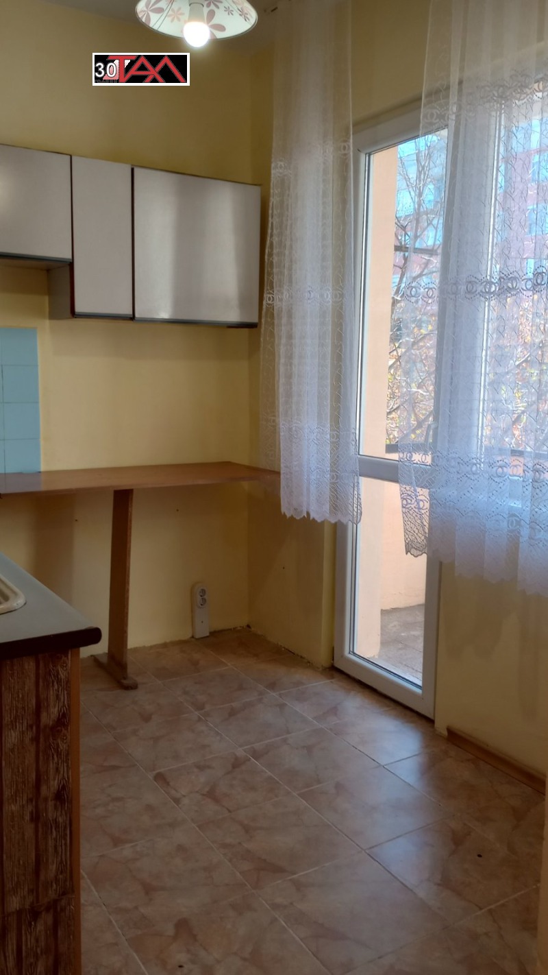 Дава под наем 2-СТАЕН, гр. Пловдив, Гладно поле, снимка 8 - Апартаменти - 52558704