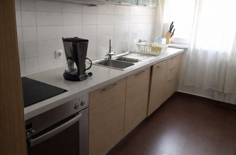 Дава под наем 3-СТАЕН, гр. София, Център, снимка 3 - Апартаменти - 53452344