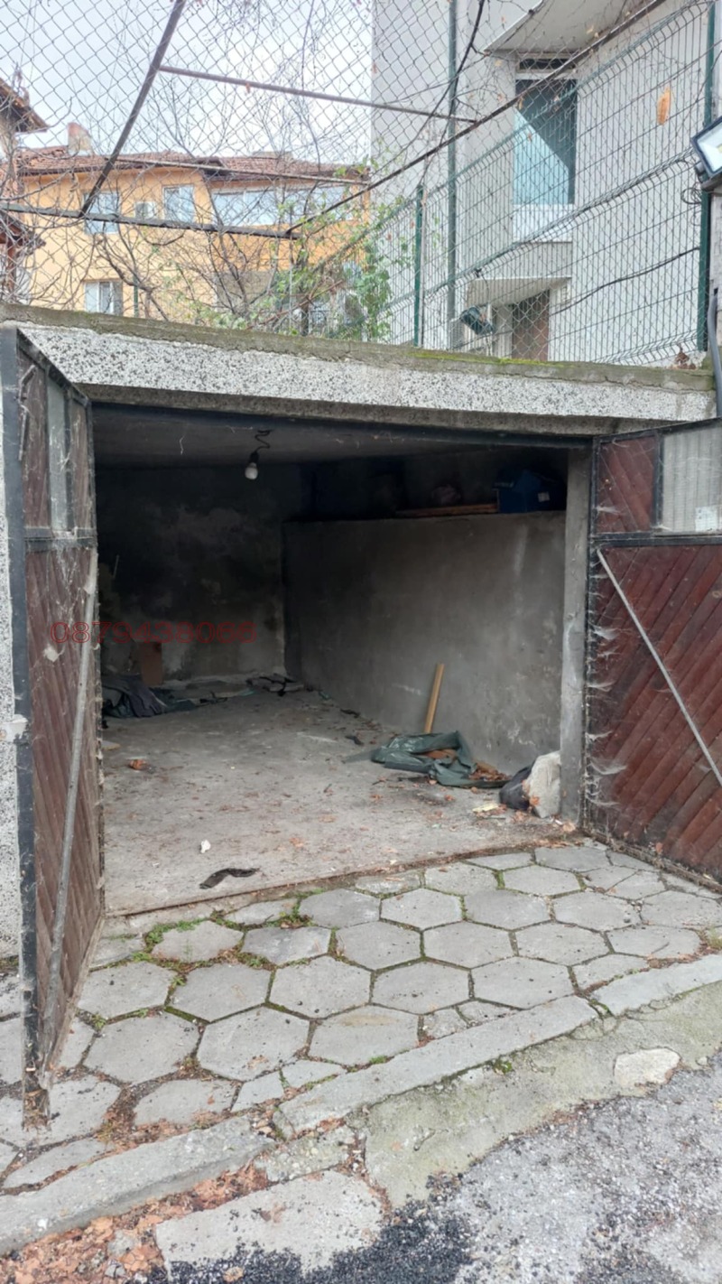 Издаје се  Гараге Благоевград , Идеален центар , 20 м2 | 42886981 - слика [3]