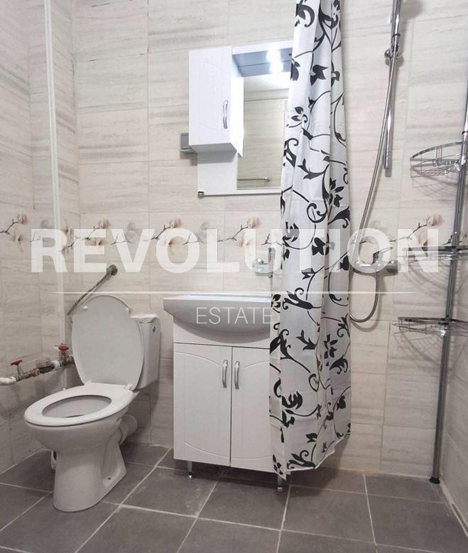 Издаје се  2 спаваће собе Варна , Центар , 77 м2 | 76694935 - слика [6]
