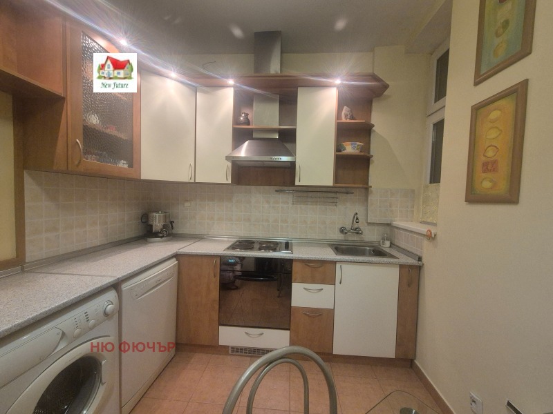 Дава под наем 3-СТАЕН, гр. София, Център, снимка 4 - Апартаменти - 53365421