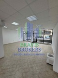 Под наем МАГАЗИН, град Варна, Левски 1 • 1200 € / 2347.00 лв. • 76543169 1
