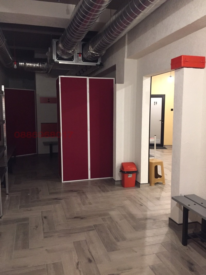 Дава под наем ПРОМ. ПОМЕЩЕНИЕ, гр. Велико Търново, Бузлуджа, снимка 5 - Производствени сгради - 52953132