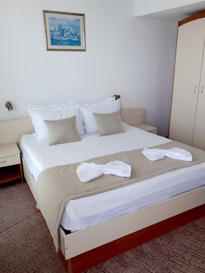 Дава под наем ХОТЕЛ, гр. Китен, област Бургас, снимка 2 - Хотели - 53508434