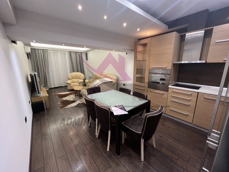 Дава под Наем 3-СТАЕН в град Варна, Център - 90 кв.м / 850 € » 1 662.46 лв., АДМИРАЛ РИЪЛ ЕСТЕЙТ ЕООД