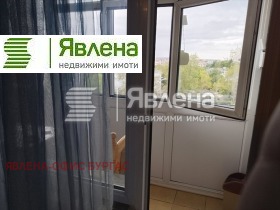 2 slaapkamers Lazur, Burgas 9