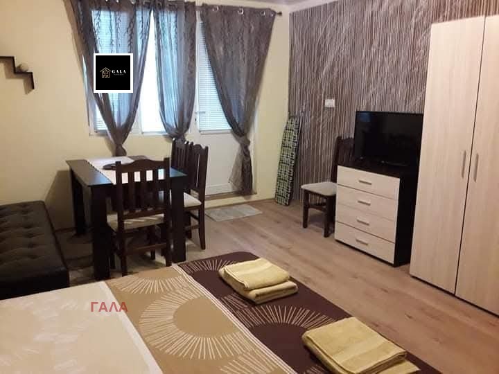De inchiriat  Studio Varna , Levsci 1 , 63 mp | 62208751