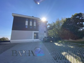 3-стаен град Варна, м-т Долна Трака 15