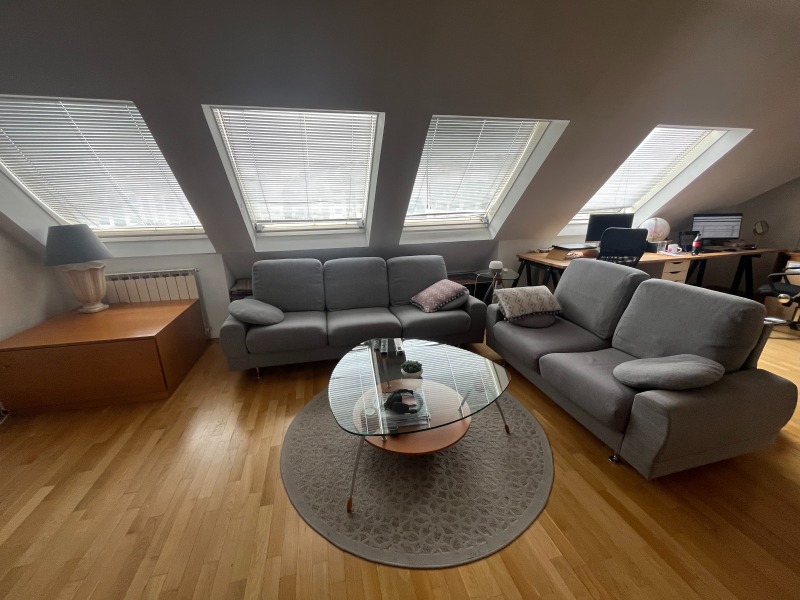 Para alugar  Casinha Sofia , Lozenec , 145 m² | 66445205 - imagem [2]