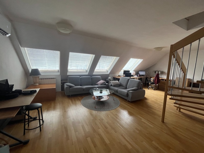 Para alugar  Casinha Sofia , Lozenec , 145 m² | 66445205 - imagem [3]