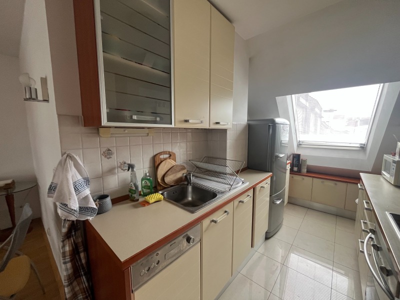 Para alugar  Casinha Sofia , Lozenec , 145 m² | 66445205 - imagem [8]