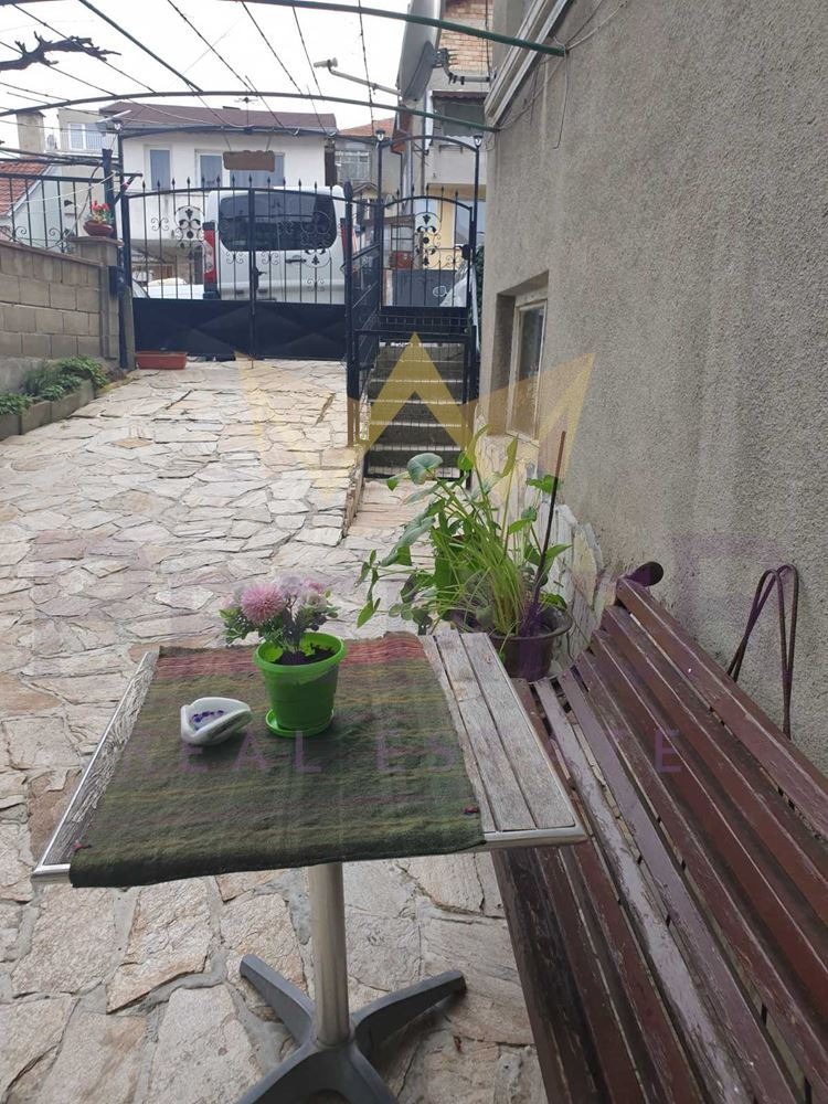 Προς ενοικίαση  Όροφος σπιτιού Βαρνα , Ασπαρυχοβο , 60 τ.μ | 92711923 - εικόνα [9]