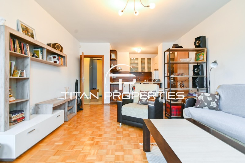 Til leje  1 soveværelse Sofia , Zona B-18 , 65 kvm | 95303767 - billede [3]