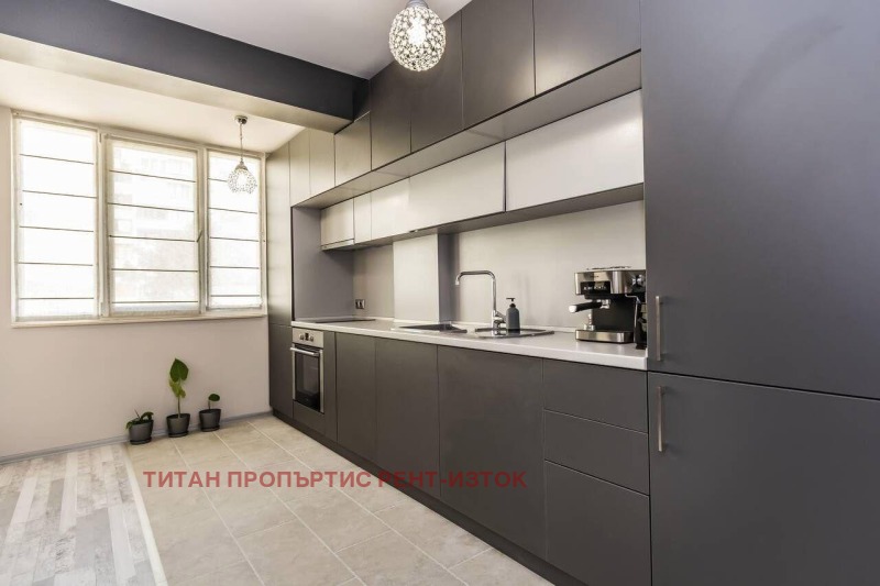 Дава под наем 2-СТАЕН, гр. Бургас, Възраждане, снимка 8 - Апартаменти - 53355500