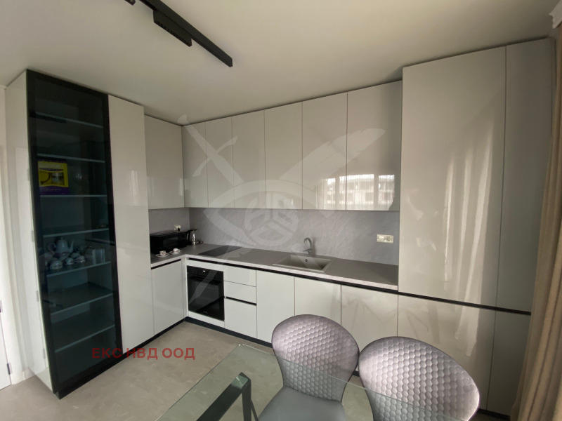 Дава под наем 2-СТАЕН, гр. Пловдив, Христо Смирненски, снимка 2 - Апартаменти - 53508048