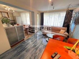 2 bedroom Sportna zala, Varna 1