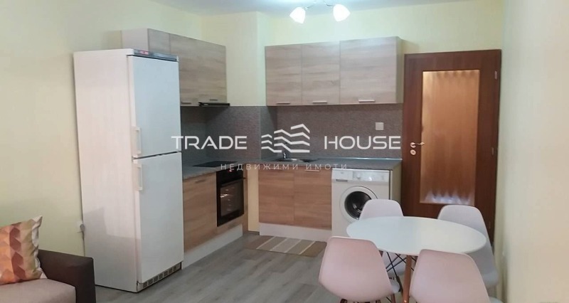 De inchiriat  1 dormitor Plovdiv , Camenița 2 , 60 mp | 76013802 - imagine [2]