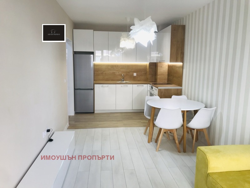 En renta  1 dormitorio Sofia , Darvenitsa , 80 metros cuadrados | 18184892