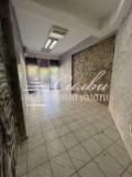 Под наем МАГАЗИН, град Търговище, Вароша • 350 лв. • 87004460 — Holmes.bg