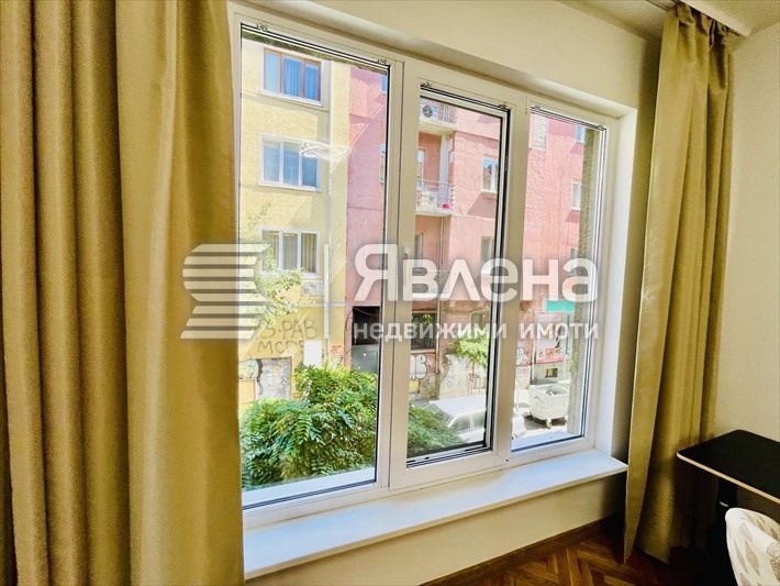 Kiadó  1 hálószoba Sofia , Centar , 75 négyzetméter | 24059867 - kép [4]