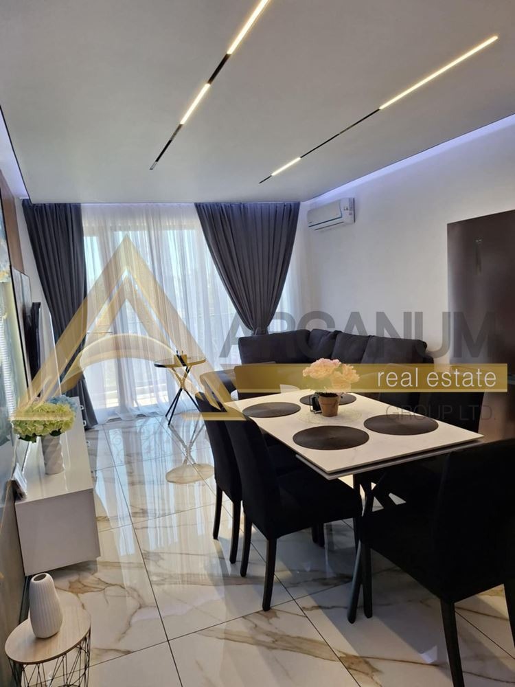 Дава под наем 3-СТАЕН, гр. Варна, к.к. Св.Св. Константин и Елена