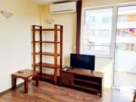 1 dormitorio Akatsiya, Veliko Tarnovo 3